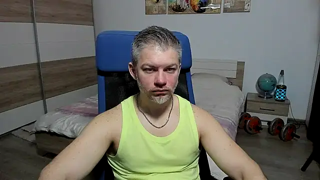 RobbyShawz online show from February 3, 6:22 am