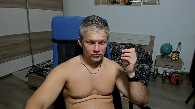 RobbyShawz online show from July 10, 7:56 am
