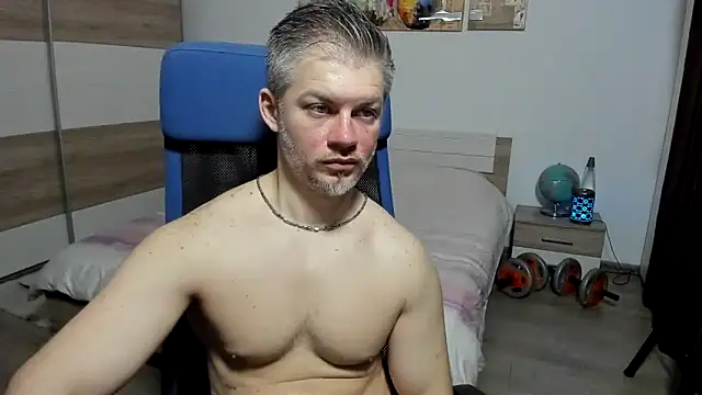 RobbyShawz online show from February 18, 8:56 am