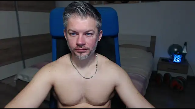 RobbyShawz online show from March 20, 6:19 am