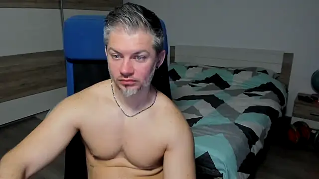 RobbyShawz online show from January 23, 6:39 am