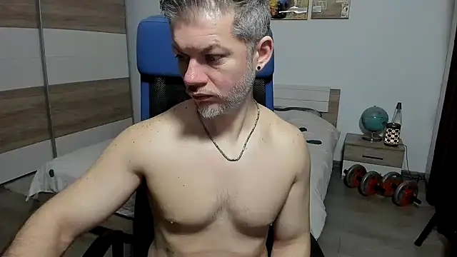 RobbyShawz online show from March 4, 7:26 am