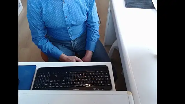 dutchpornking online show from October 7, 1:26 pm