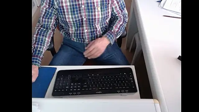 dutchpornking online show from December 30, 9:27 am