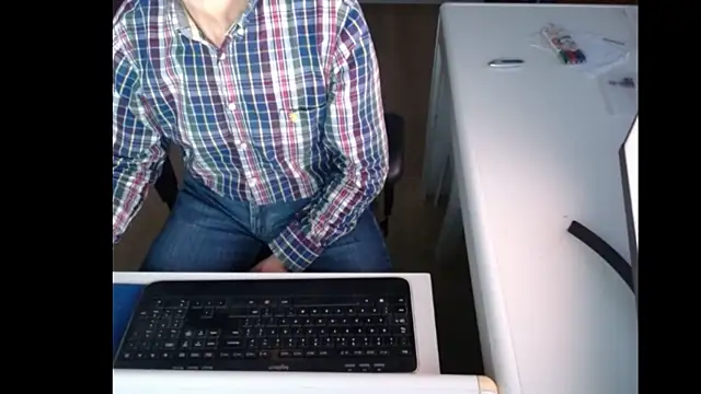 dutchpornking online show from December 14, 7:51 am