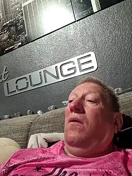 tomtom111111 online show from October 11, 9:52 pm