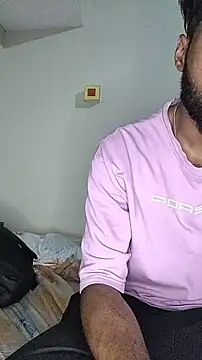 FearingForm online show from November 11, 8:25 pm