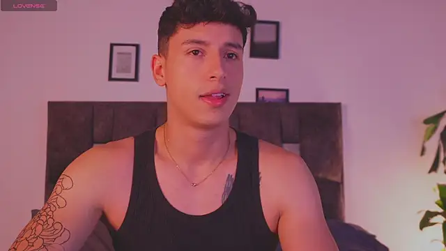 I Gabriel online show from April 6, 5:41 am