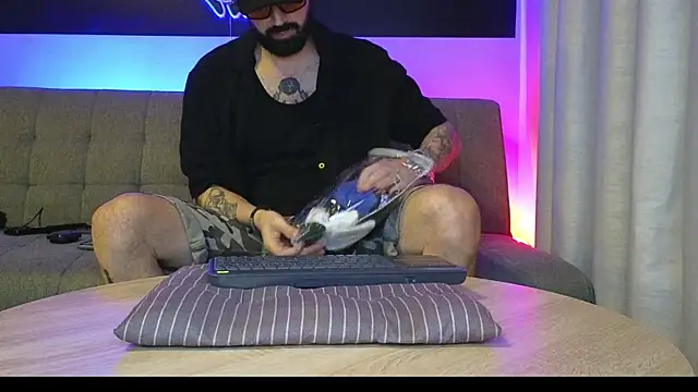 MattxFeet online show from October 16, 12:18 am