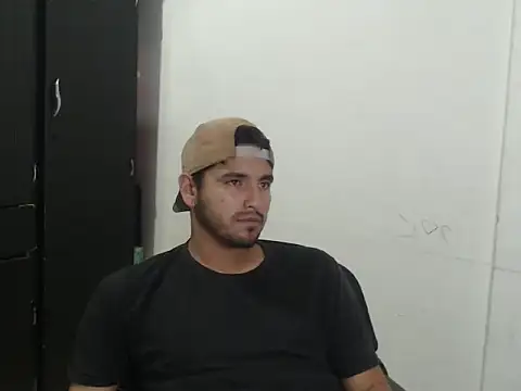 kylian 07 online show from November 5, 2:24 am