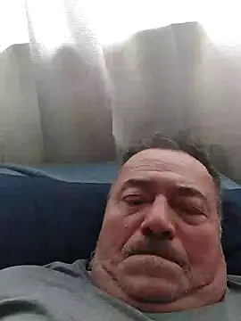 Kissmyfeetnow online show from December 2, 5:02 pm