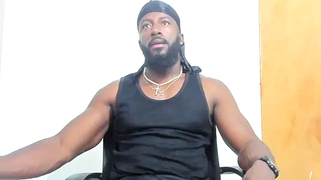 Snapshot of DaleHamilton chatting on February 25, 4:42 pm DaleHamilton online show from February 25, 4:42 pm