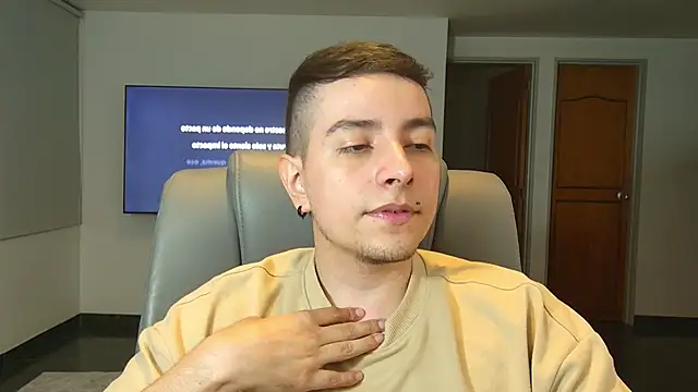 Jhoan saenz online show from October 24, 4:58 am