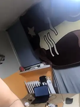 ALVARROO666 online show from December 5, 5:58 am