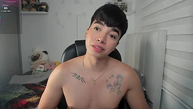 santy7v7 online show from March 14, 1:51 pm