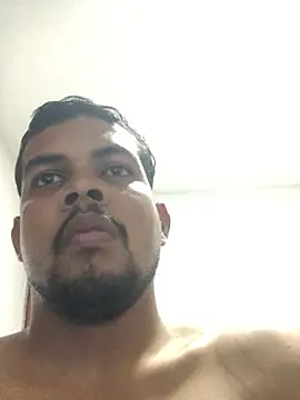 Snapshot of ElsecretodeBruno chatting on March 16, 1:07 am ElsecretodeBruno online show from March 16, 1:07 am