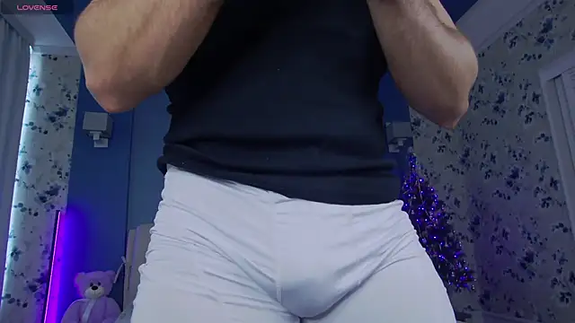 Arilas  online show from December 14, 7:40 am