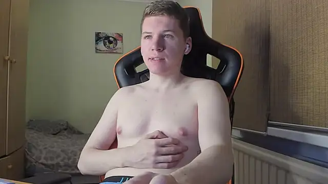 Snapshot of Bananas_dick chatting on December 5, 4:53 am Bananas dick online show from December 5, 4:53 am