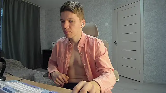 Bananas dick online show from October 25, 7:10 am