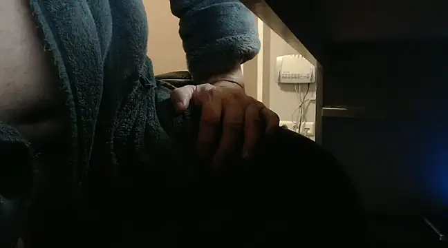 suedel65 online show from December 21, 3:14 am