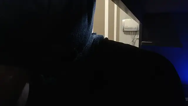 suedel65 online show from December 15, 5:13 am