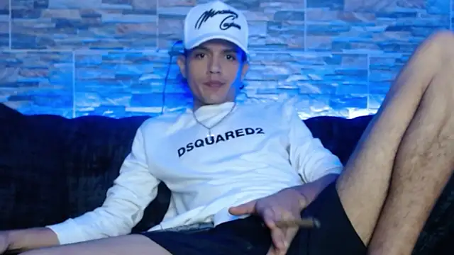 andersonZ998 online show from March 18, 4:51 am