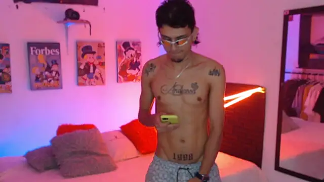 andersonZ998 online show from November 27, 6:06 am