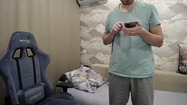 SerzhKorol1 online show from October 9, 9:58 am