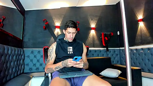 Snapshot of yeckodream chatting on September 25, 5:28 am yeckodream online show from September 25, 5:28 am