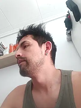 EuphoriaBoys online show from May 19, 11:05 am