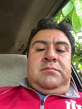 EmilianoGt online show from October 16, 8:28 pm