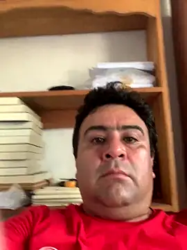 EmilianoGt online show from October 17, 9:19 pm