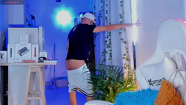 petter coleman  online show from April 18, 7:07 pm