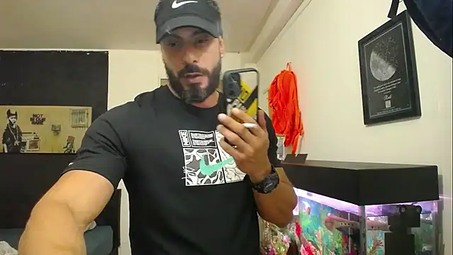 romeolovedark online show from February 16, 11:59 pm
