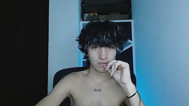 littlextreme online show from January 17, 5:10 am