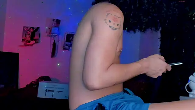 sweetvond  online show from September 27, 2:42 am