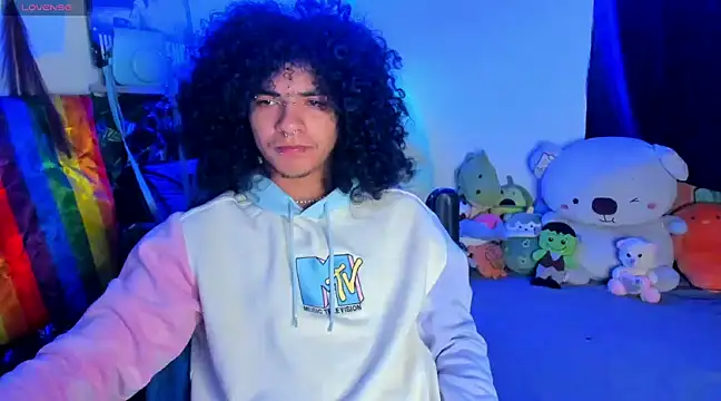 sweetvond  online show from February 7, 3:24 am