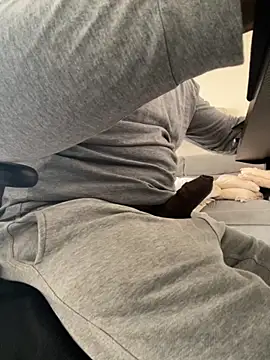 waakenda online show from October 9, 2:00 pm