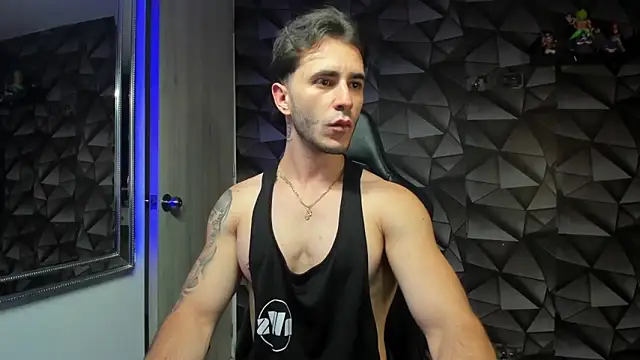 Latino stud4u online show from March 14, 12:32 am
