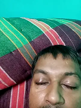 Snapshot of peterhotline chatting on September 8, 7:02 pm peterhotline online show from September 8, 7:02 pm