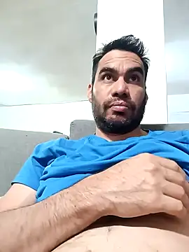 javiermarval83 online show from February 4, 2:17 am