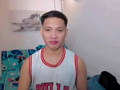 xSebastian19 online show from December 18, 6:20 am