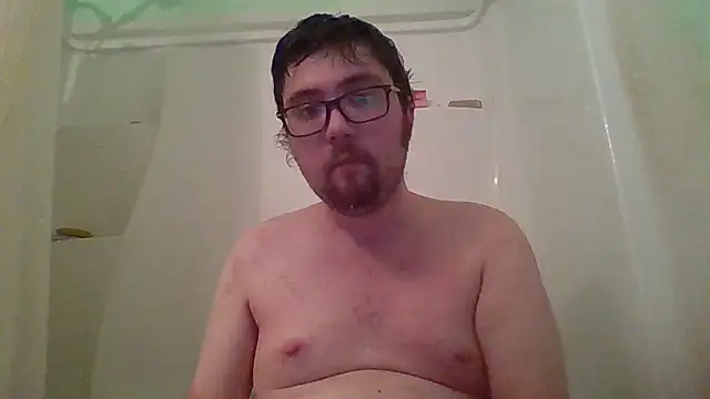 Snapshot of DannyM1996 chatting on December 17, 2:44 am DannyM1996 online show from December 17, 2:44 am