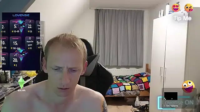 Snapshot of sexmenlion chatting on September 21, 8:31 pm sexmenlion online show from September 21, 8:31 pm