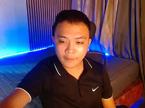 xsweetasian69x online show from January 15, 2:46 pm