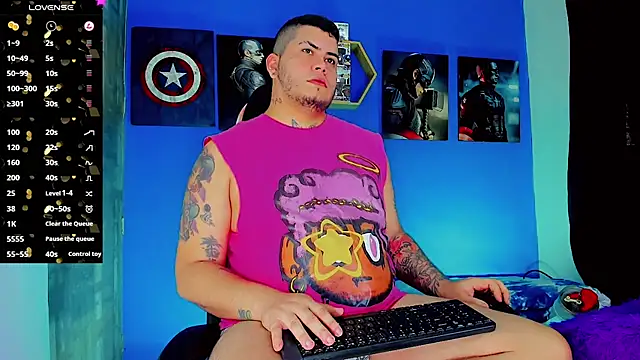 Snapshot of Thomas_chubbyxhot chatting on September 26, 5:54 pm Thomas chubbyxhot online show from September 26, 5:54 pm