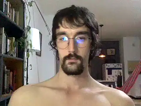 Snapshot of fazzbinderr chatting on January 4, 4:01 am fazzbinderr online show from January 4, 4:01 am