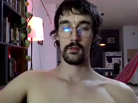Snapshot of fazzbinderr chatting on December 11, 4:51 am fazzbinderr online show from December 11, 4:51 am
