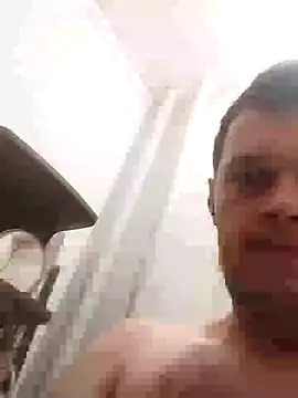 czechboy21 online show from November 6, 7:28 pm