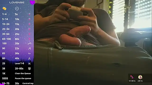 Purple Flamingo online show from April 20, 1:24 pm